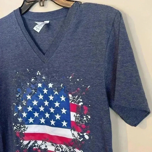 Bella-Canvas V-Neck Tee - Picture 4 of 6